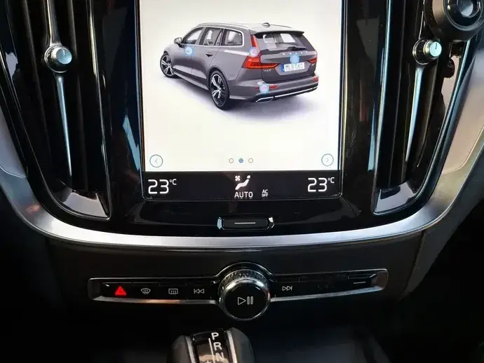 Volvo V60 D3 R-Design