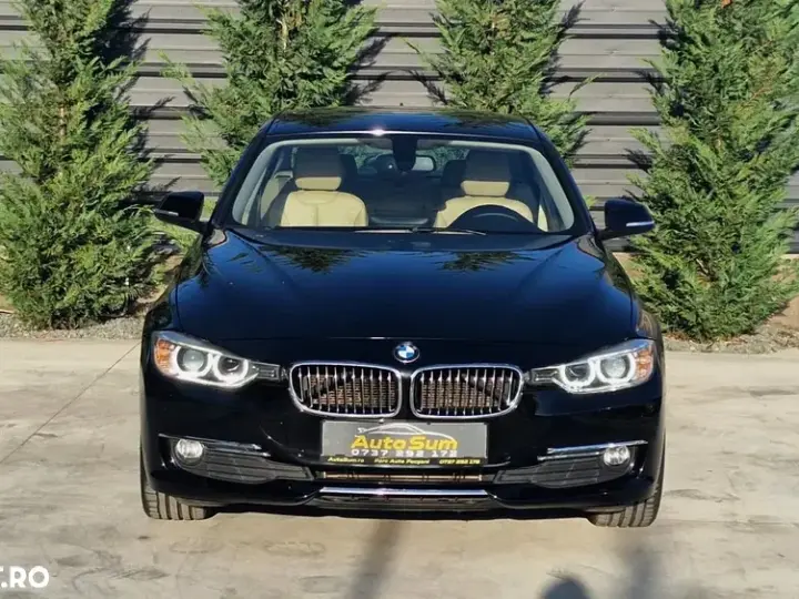 BMW Seria 3 F30/F31/F34 [2011 - 2019] 320d Aut. Blue Performance Luxury Line
