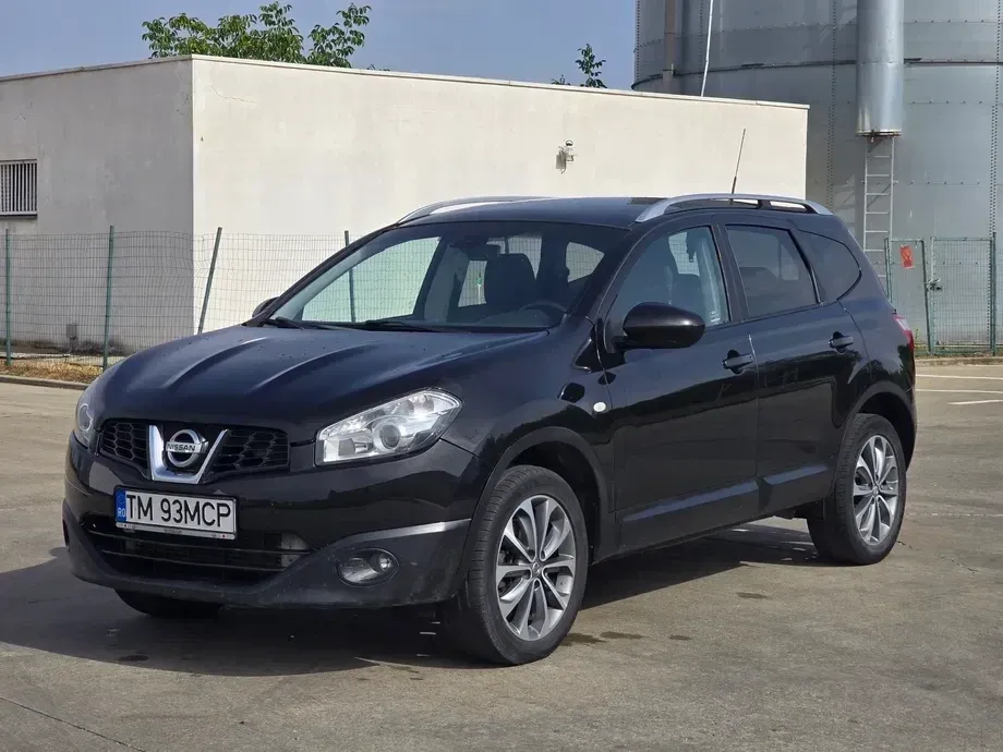 Nissan Qashqai+2 — imagine 2