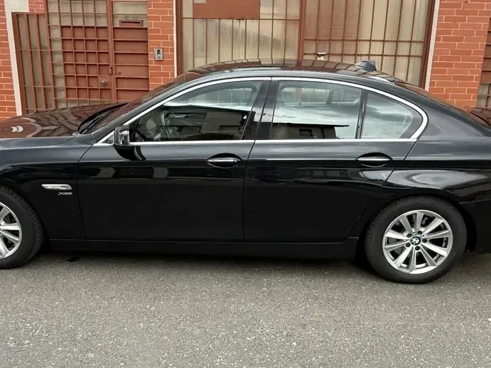 BMW Seria 5 F10/F11/F07 525d xDrive