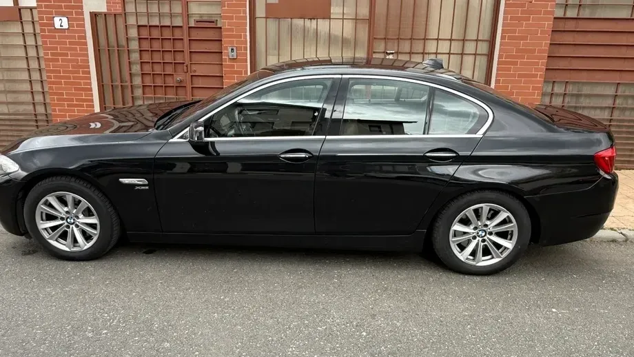 BMW Seria 5 F10/F11/F07 525d xDrive — imagine 3