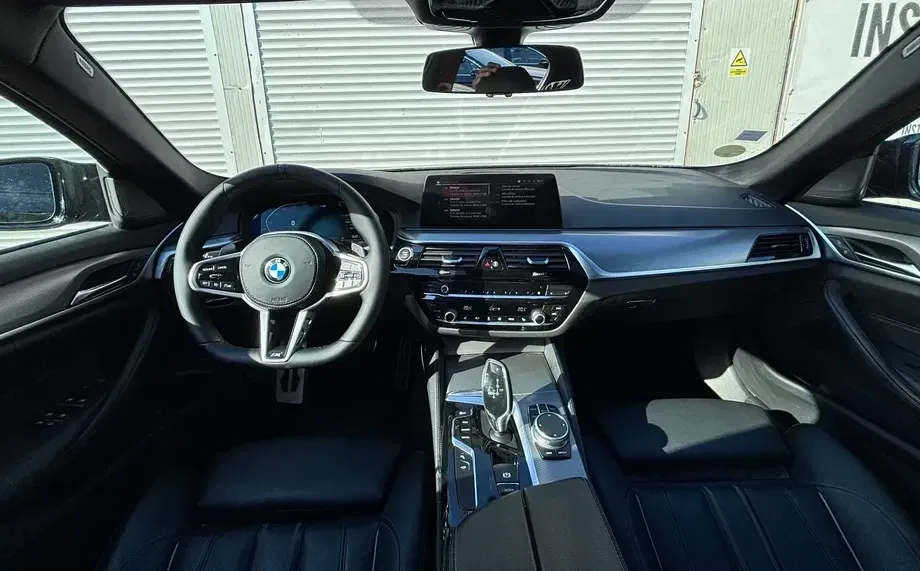 BMW Seria 5 G30/G31 520d xDrive Aut. M Sport Edition — imagine 4