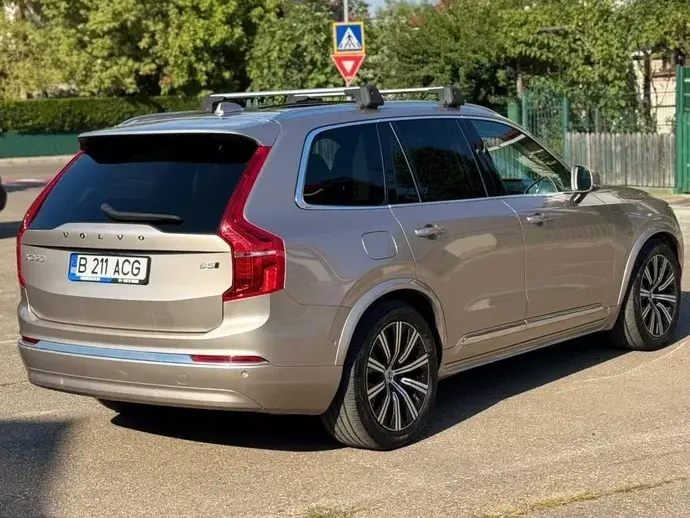 Volvo XC 90 II B5 MHEV AWD 7 locuri Momentum Pro