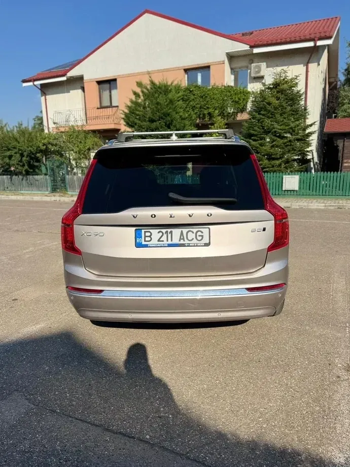 Volvo XC 90 II B5 MHEV AWD 7 locuri Momentum Pro — imagine 6
