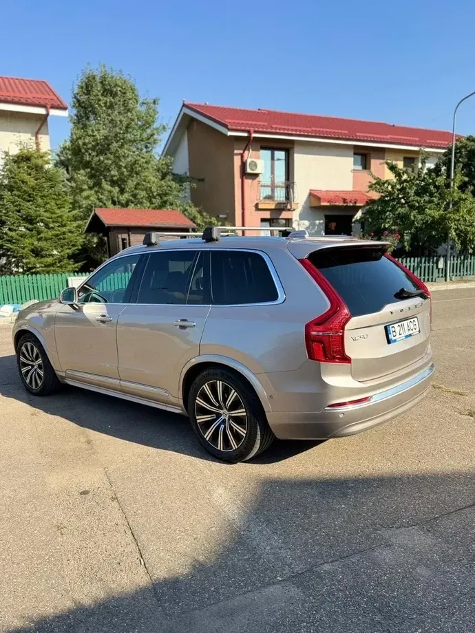Volvo XC 90 II B5 MHEV AWD 7 locuri Momentum Pro — imagine 4