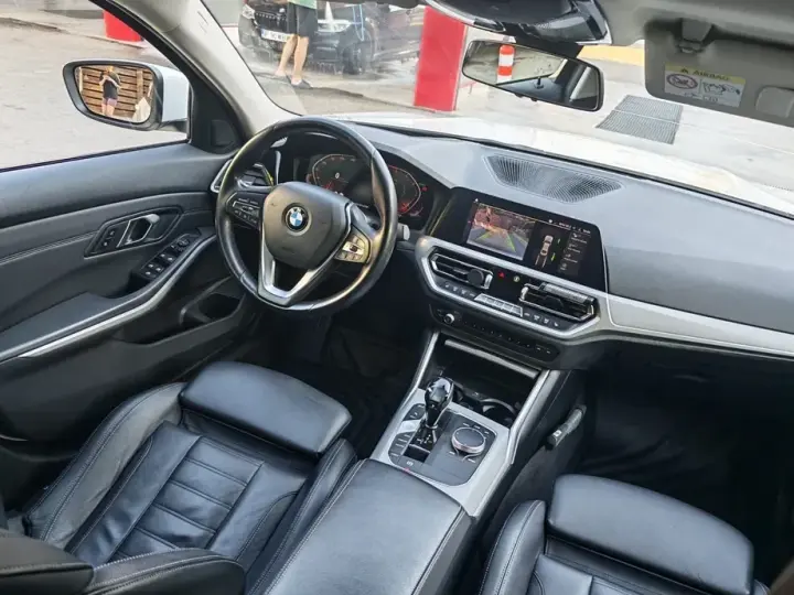 BMW Seria 3 318d Aut.