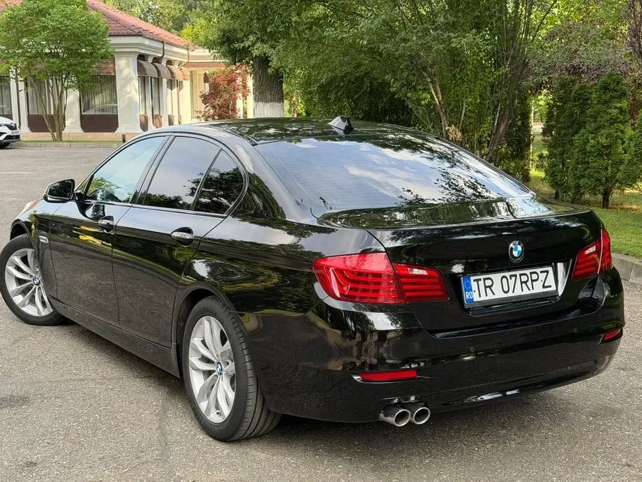 BMW Seria 5 F10/F11/F07 525d xDrive Sport-Aut. Luxury Line — imagine 3