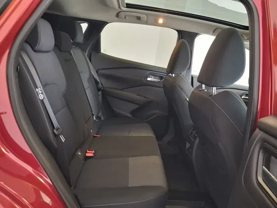 Nissan Qashqai III 1.3 l MHEV X-Tronic N-Connecta — imagine 4