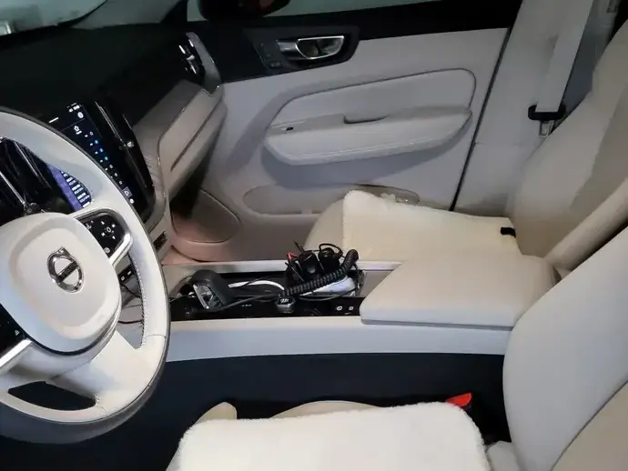 Volvo XC 60 II T6 AWD Plus Dark