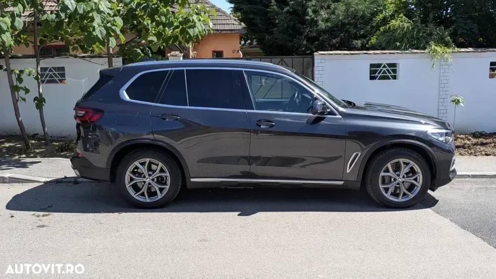 BMW X5 xDrive45e AT PHEV — imagine 5