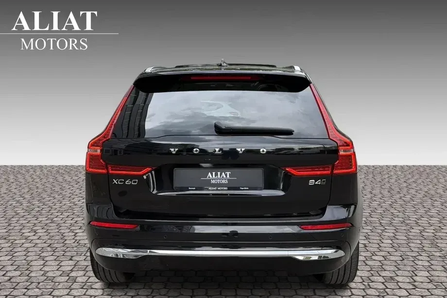 Volvo XC 60 B4 D AWD Ultimate Bright — imagine 6