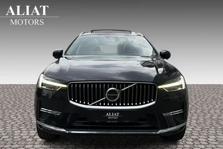 Volvo XC 60 B4 D AWD Ultimate Bright — imagine 3