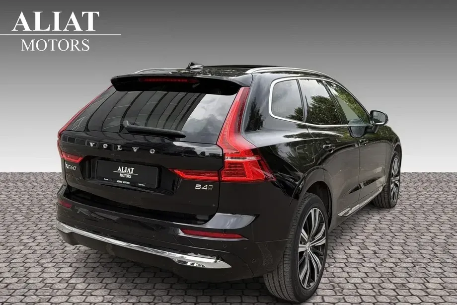 Volvo XC 60 B4 D AWD Ultimate Bright — imagine 5