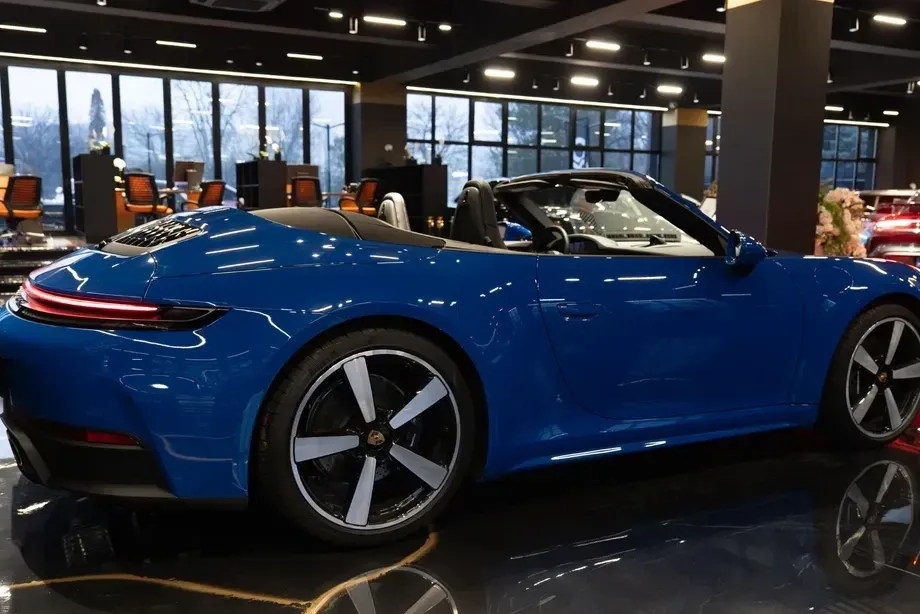 Porsche 911 Carrera PDK — imagine 4