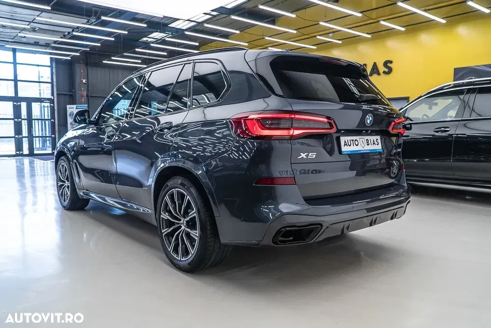 BMW X5 xDrive30d — imagine 5
