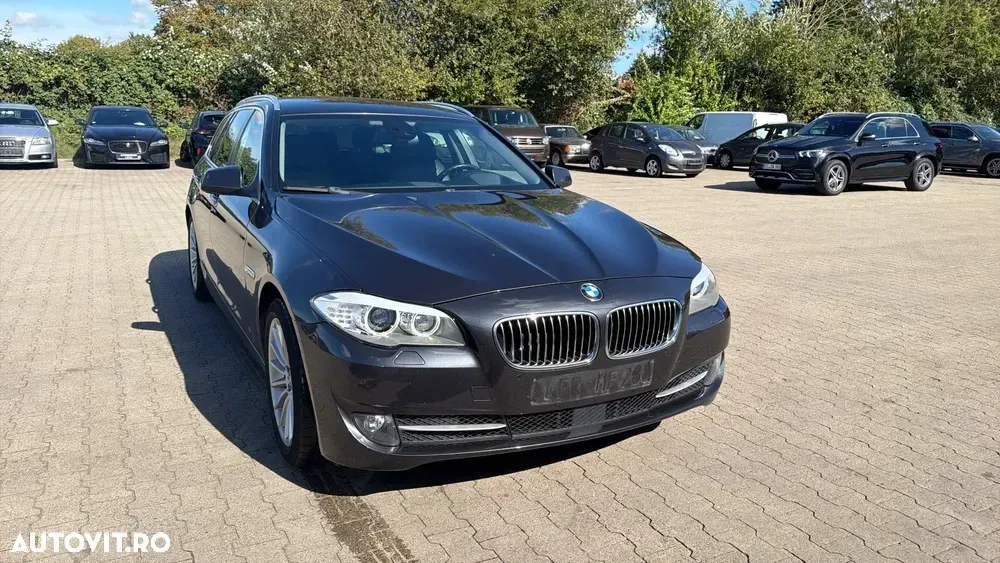 BMW Seria 5 530d Aut. — imagine 3