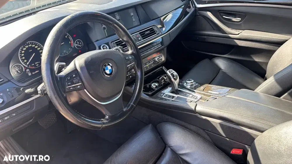 BMW Seria 5 530d Aut. — imagine 6