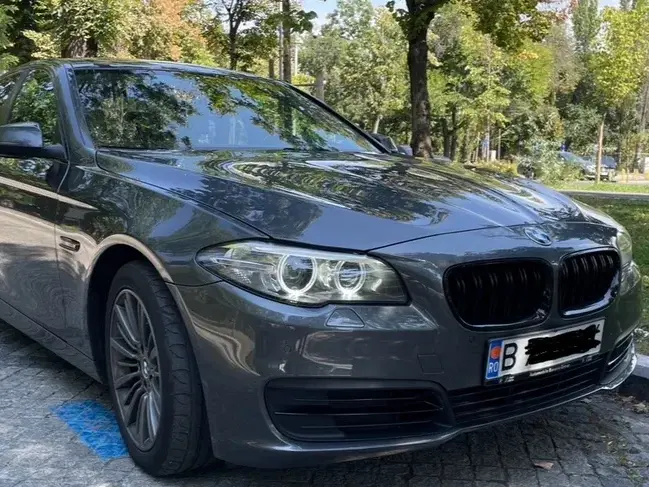 BMW Seria 5 F10/F11/F07 518d AT