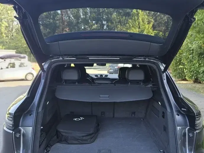 Porsche Cayenne Standard