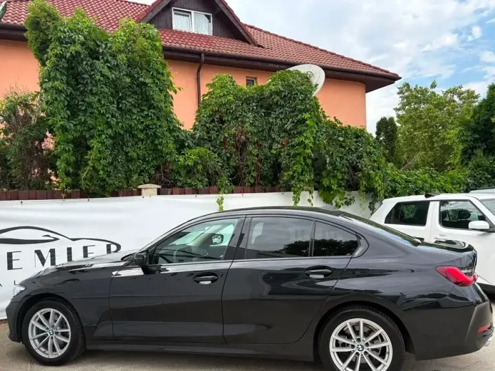 BMW Seria 3 G20/G21 318i Aut. Sport Line