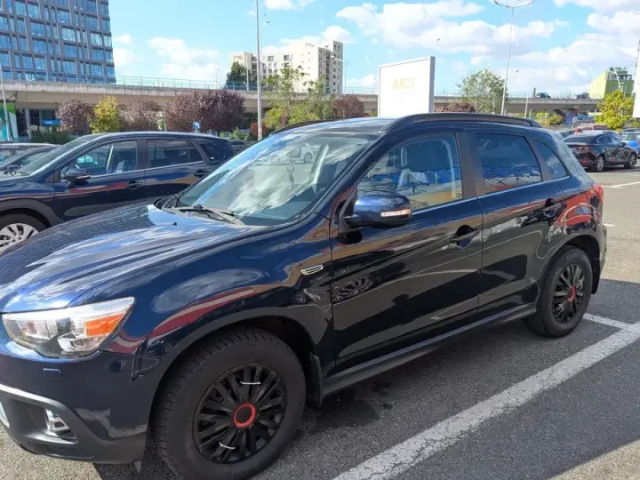 Mitsubishi ASX 1.8 DID 4WD Instyle U06