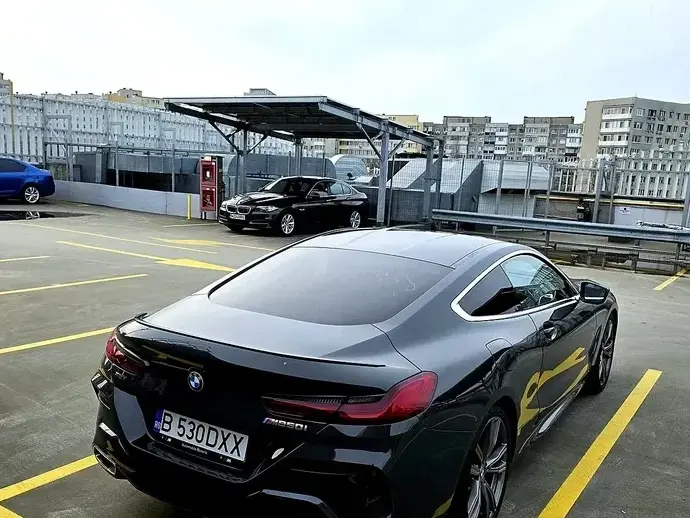 BMW M8 M850i xDrive