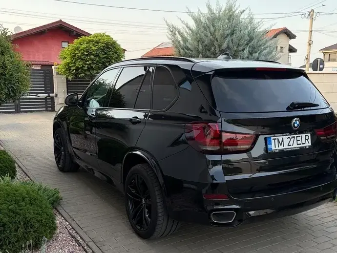 BMW X5 F15 xDrive30d Sport-Aut.
