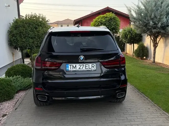 BMW X5 F15 xDrive30d Sport-Aut.
