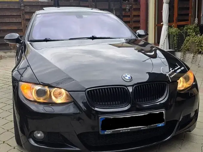 BMW Seria 3 E90/E91/E92/E93 330d Aut.