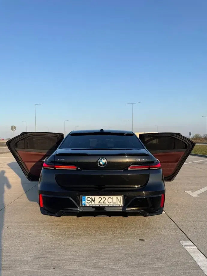 BMW Seria 7 G70 — imagine 6