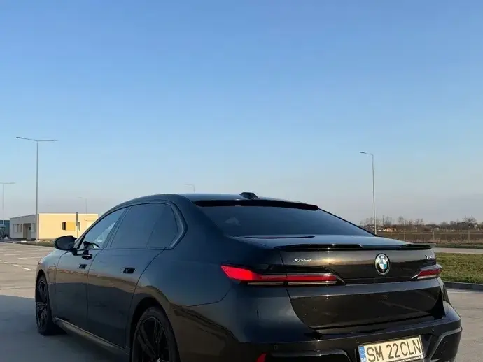 BMW Seria 7 G70