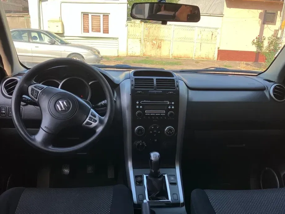 Suzuki Grand Vitara 1.9 DDIS JLX-EL — imagine 4