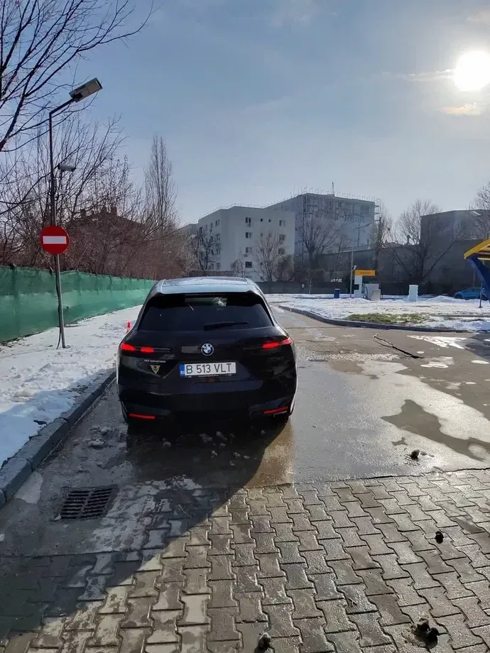 BMW iX — imagine 6