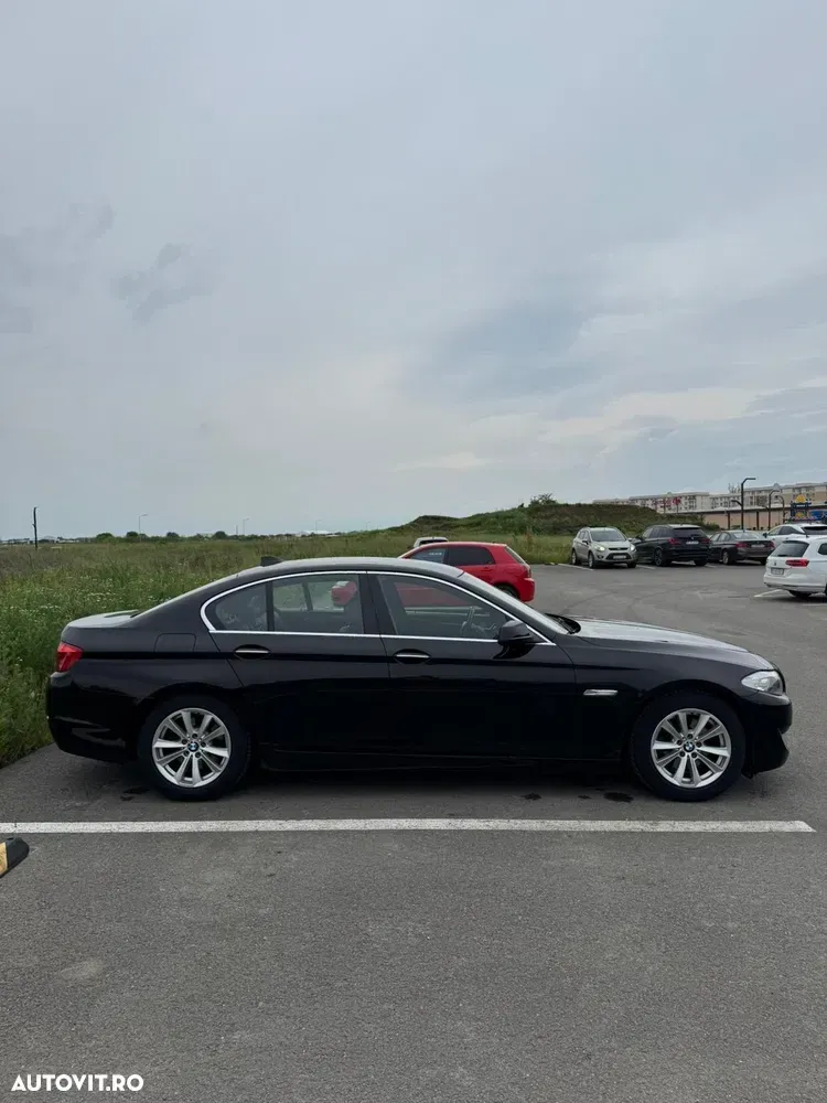 BMW Seria 5 F10/F11/F07 [2010 - 2017] 520d Aut. — imagine 6
