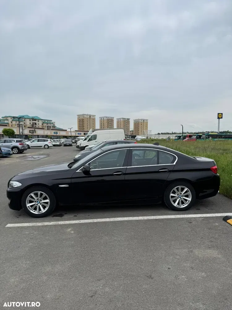BMW Seria 5 F10/F11/F07 [2010 - 2017] 520d Aut. — imagine 4