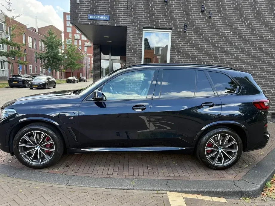 BMW X5 G05 xDrive45e AT PHEV — imagine 2