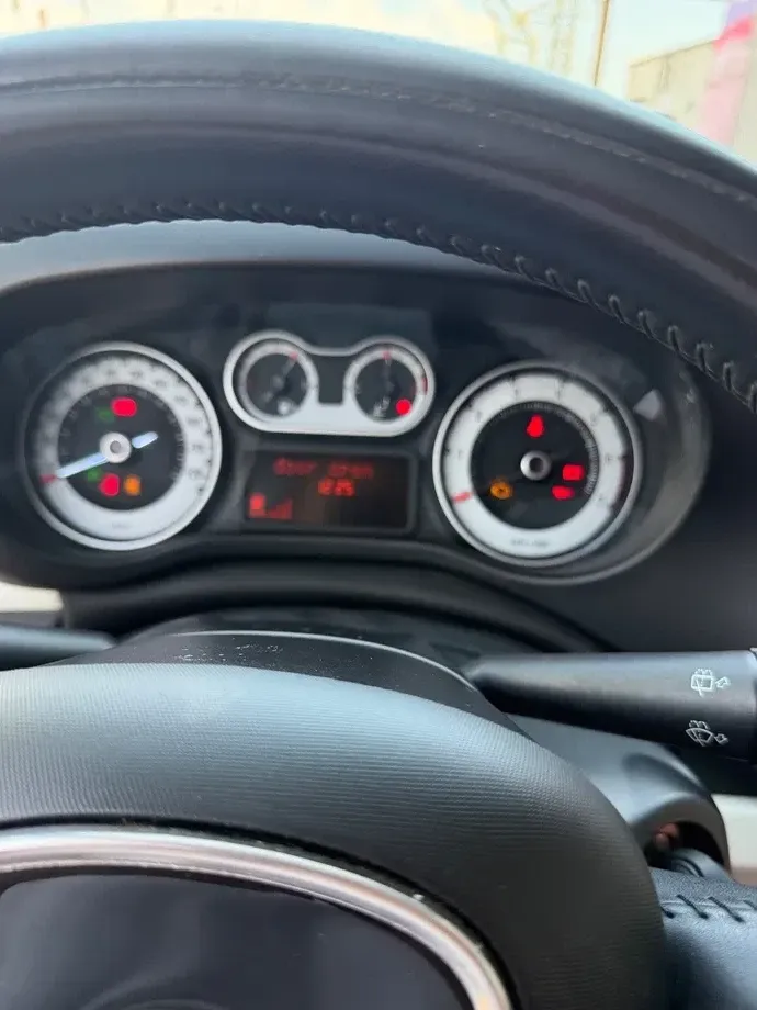 FIAT 500L — imagine 6