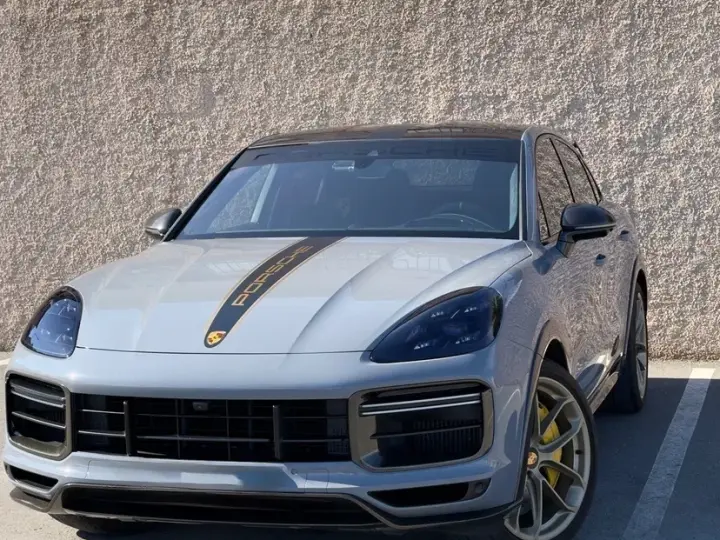 Porsche Cayenne Coupe