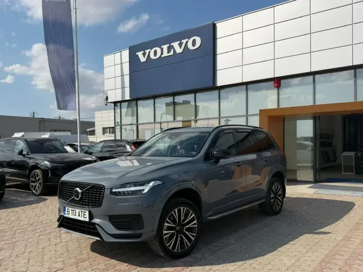 Volvo XC 90 Recharge T8 eAWD R-Design