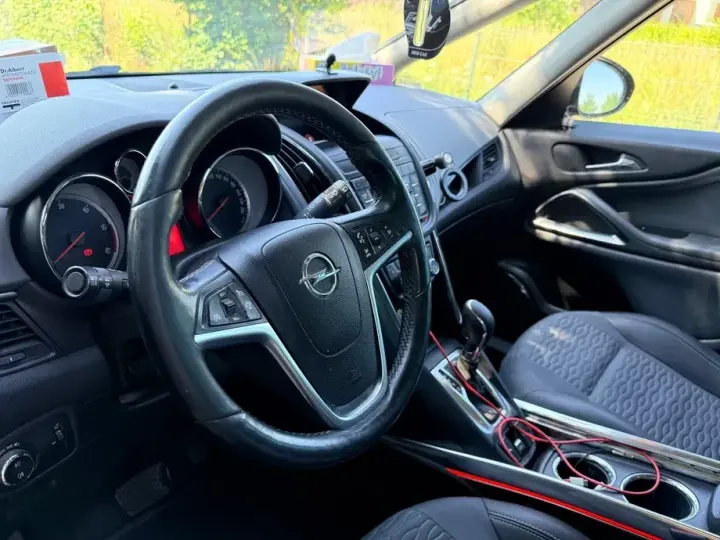 Opel Zafira C [2011 - Prezent Tourer 2.0 CDTI Automatik Active
