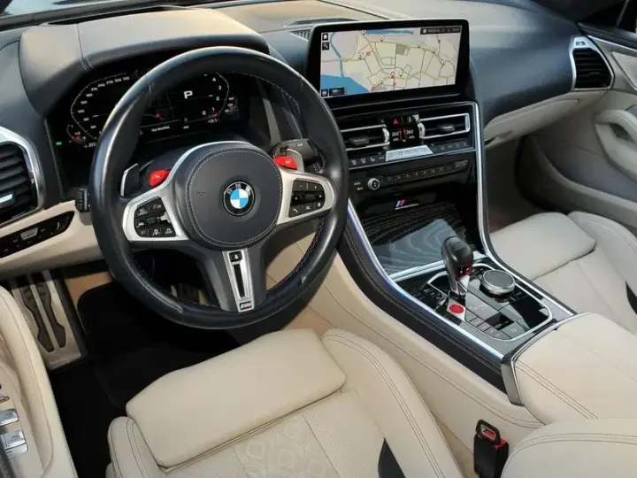BMW M8