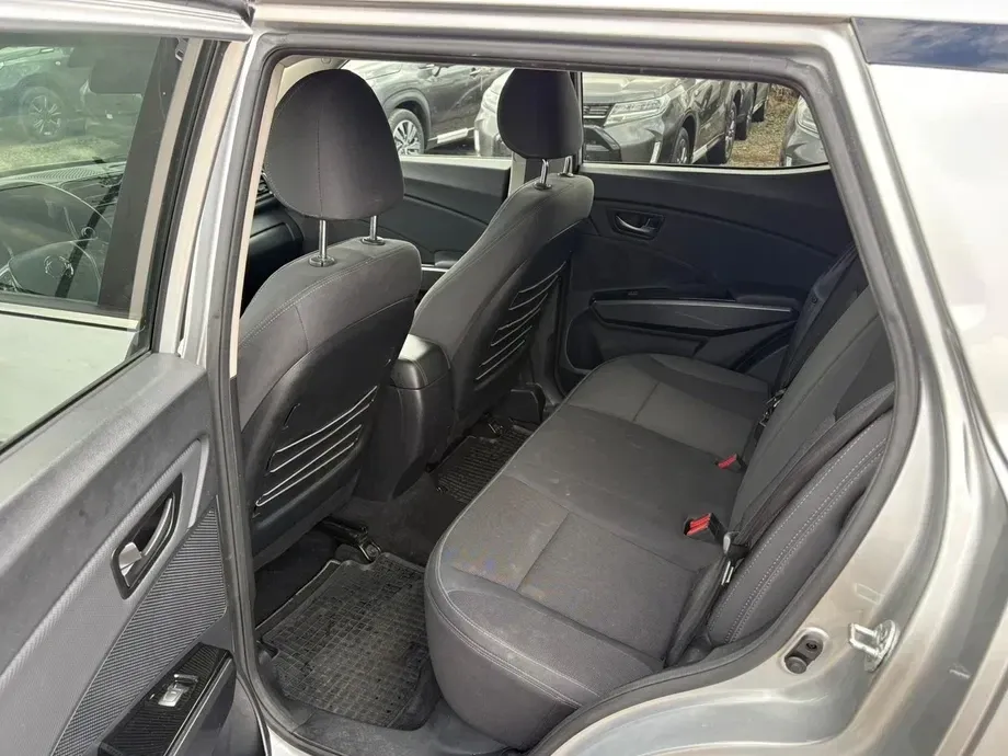 SsangYong Tivoli Grand 1.5 GDI  Turbo STYLE — imagine 6