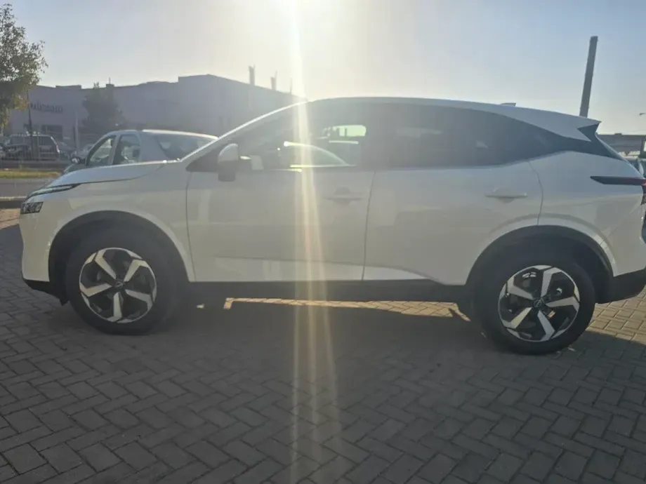 Nissan Qashqai III 1.3 l MHEV X-Tronic N-Connecta — imagine 3
