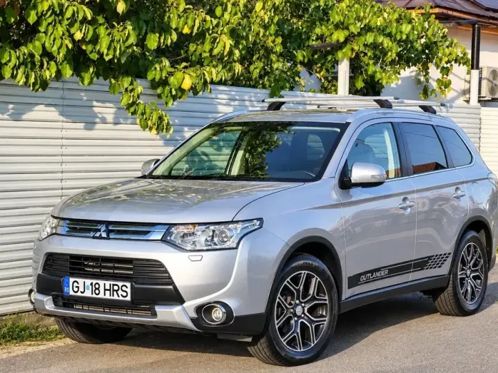 Mitsubishi Outlander III 2.2L DI-D 6AT 4WD Instyle pachet ASF A62