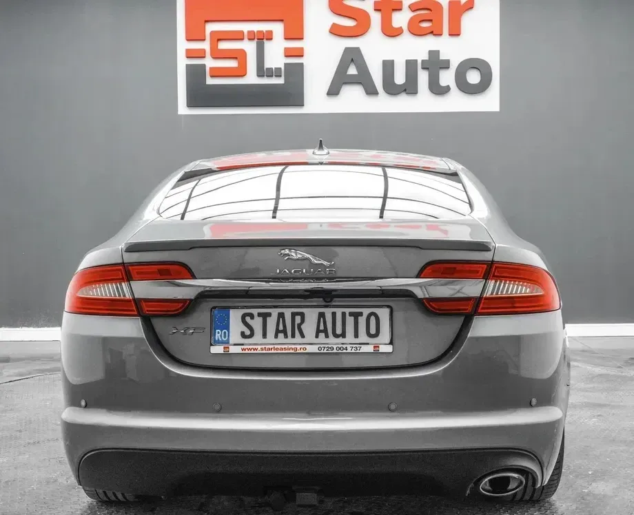 Jaguar XF 2.2D Premium Luxury — imagine 5