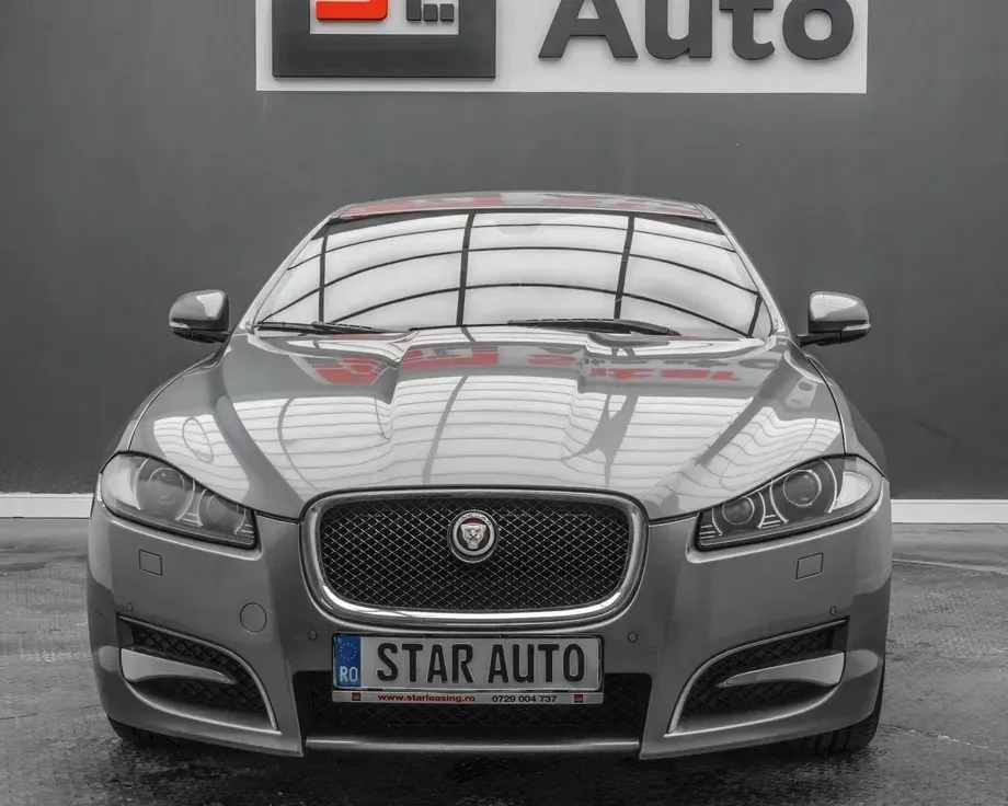 Jaguar XF 2.2D Premium Luxury — imagine 2