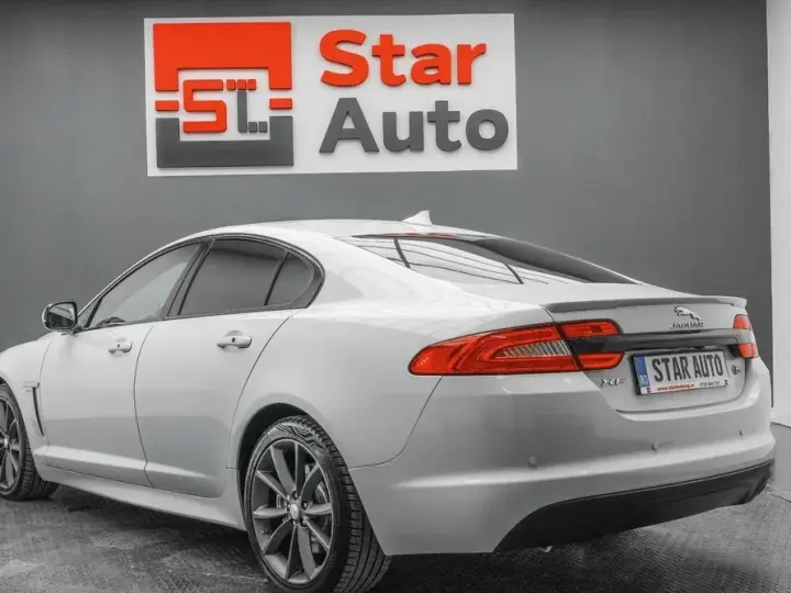 Jaguar XF 2.2D Premium Luxury