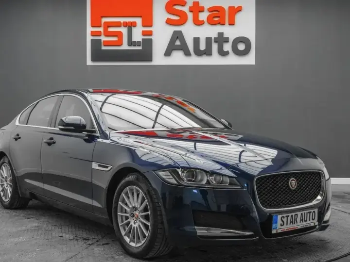 Jaguar XF 20d RWD E-Performance Pure