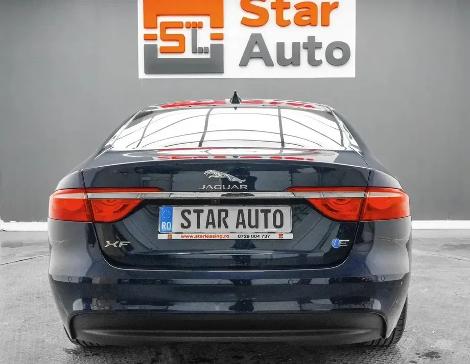 Jaguar XF 20d RWD E-Performance Pure — imagine 5