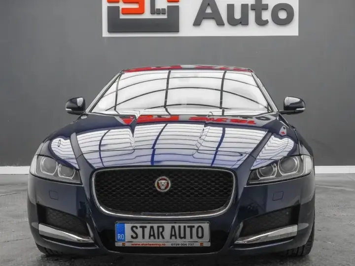 Jaguar XF 20d RWD E-Performance Pure